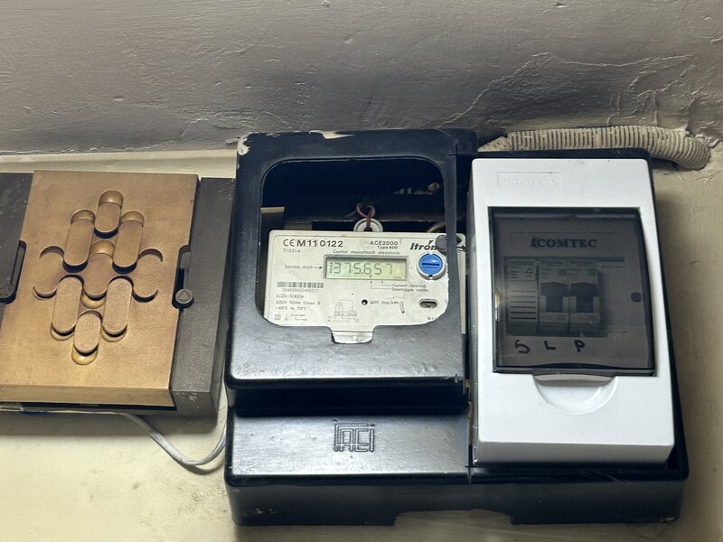 Electrician cu/ fara experienta