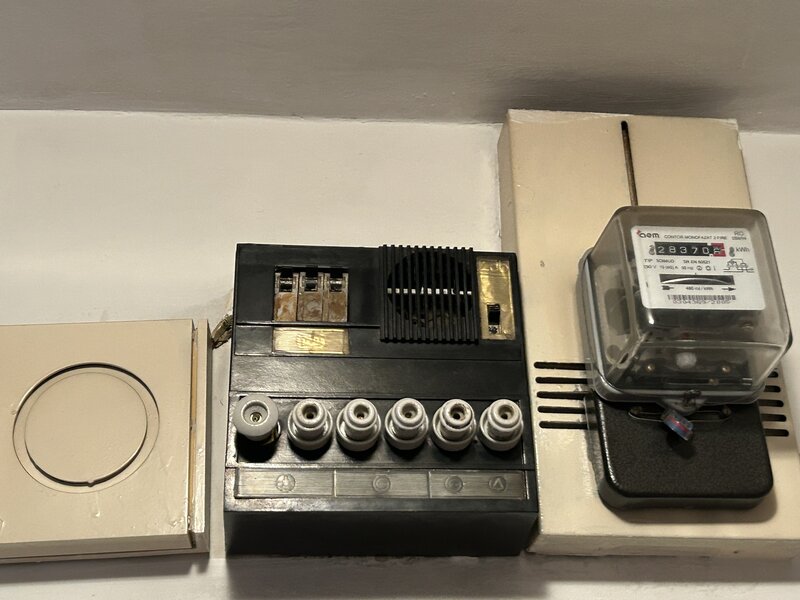 Electrician cu/ fara experienta