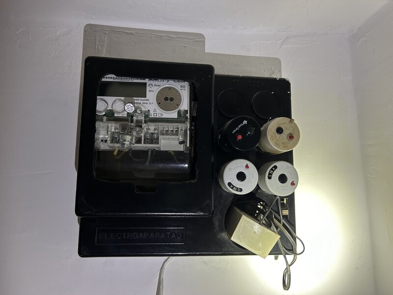 Electrician cu/ fara experienta