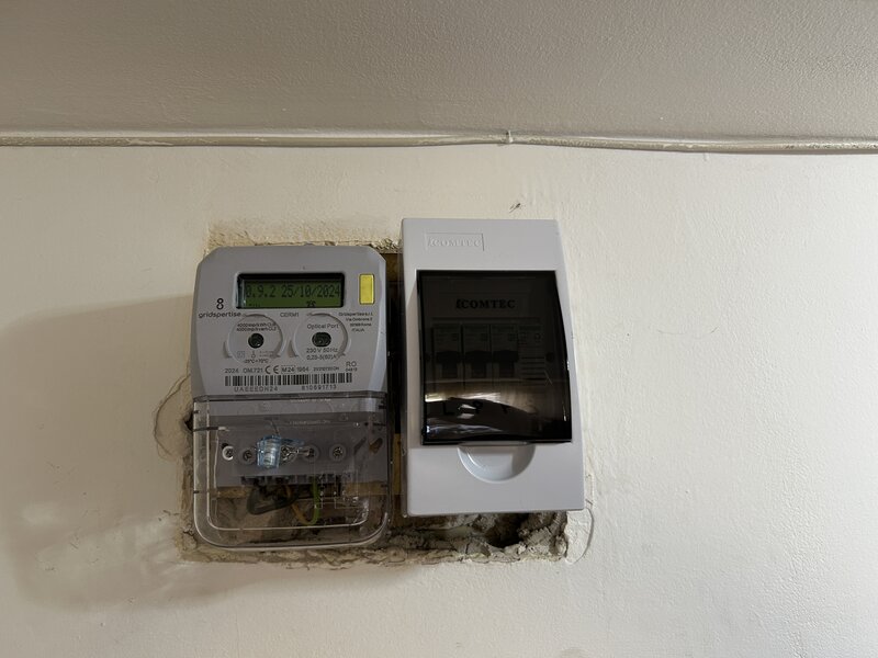 Electrician cu/ fara experienta