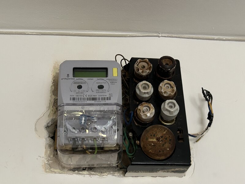 Electrician cu/ fara experienta