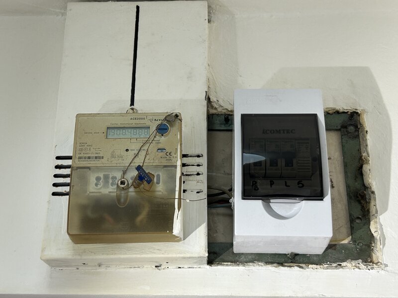 Electrician cu/ fara experienta